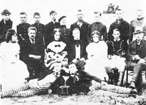 У Билећи 1924. године - глумци ''Ревизор''-а У Билећи 1924. године - глумци ''Ревизор''-а